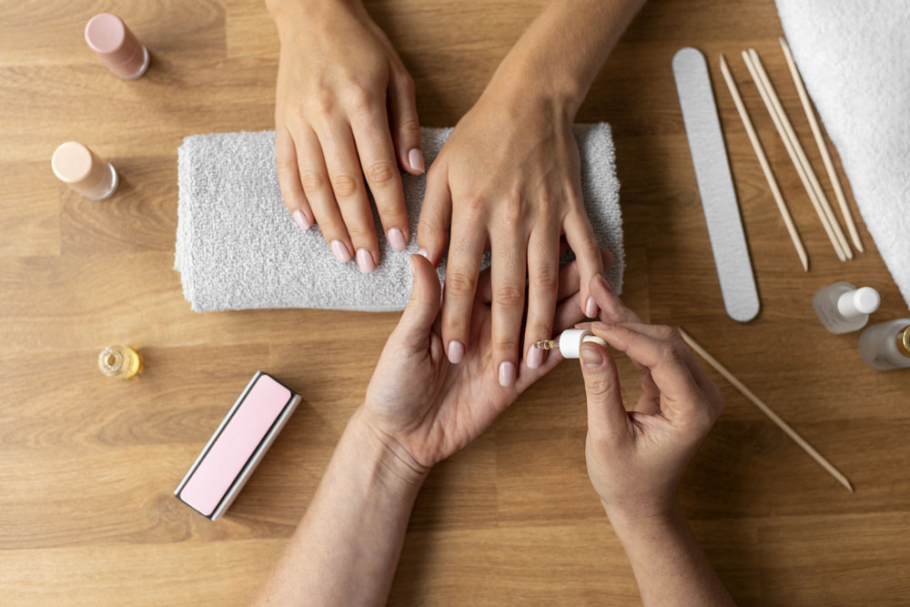 Zana za Manicure na Zana za Pembeni, Pamoja na Matumizi Yake